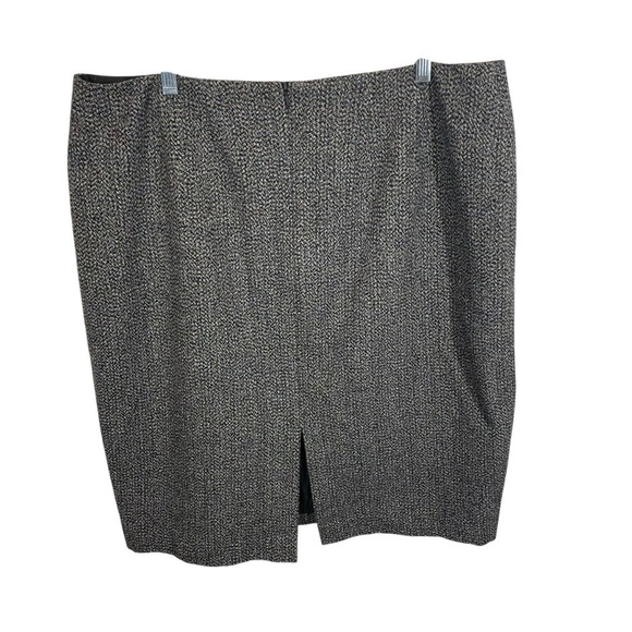 Nine West woman’s wool pencil skirt embellished beaded size 14 business casual - Picture 2 of 9